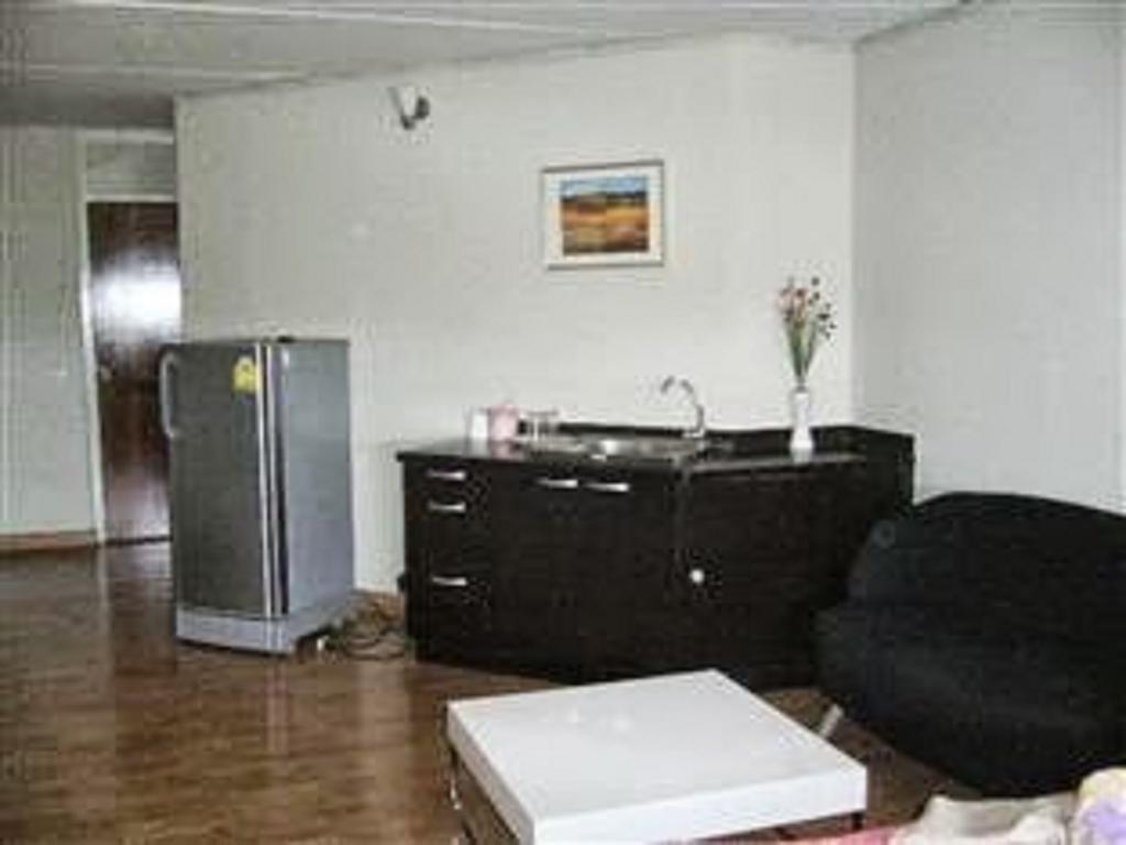Impact Muang Thong Thani Service Condominium Bangkok Luaran gambar
